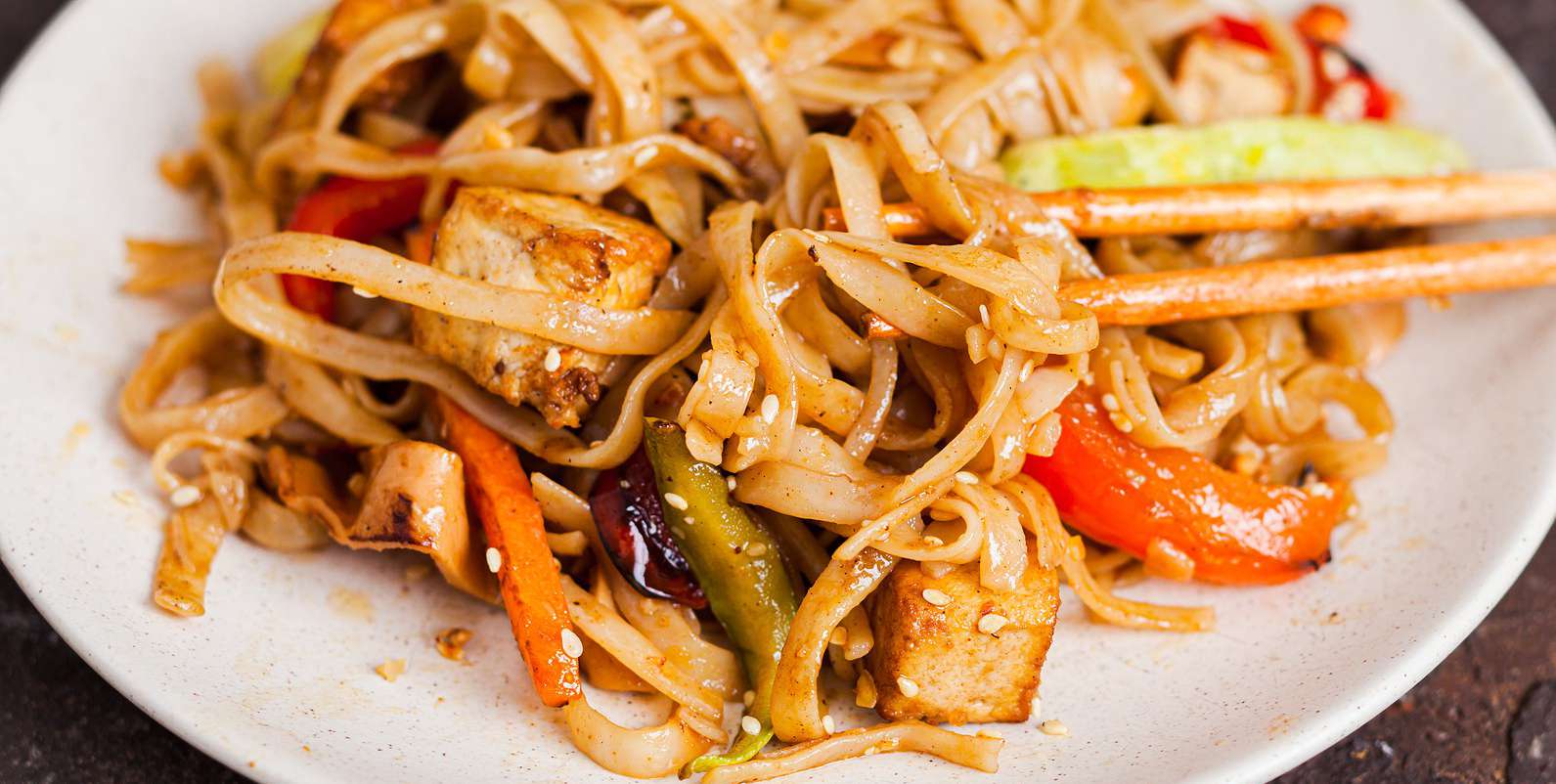 Rainbow Veggie Pad Thai