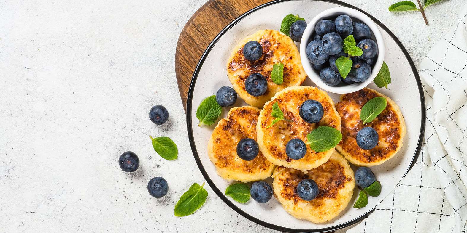 Oatmeal Blueberry Yogurt Pancakes