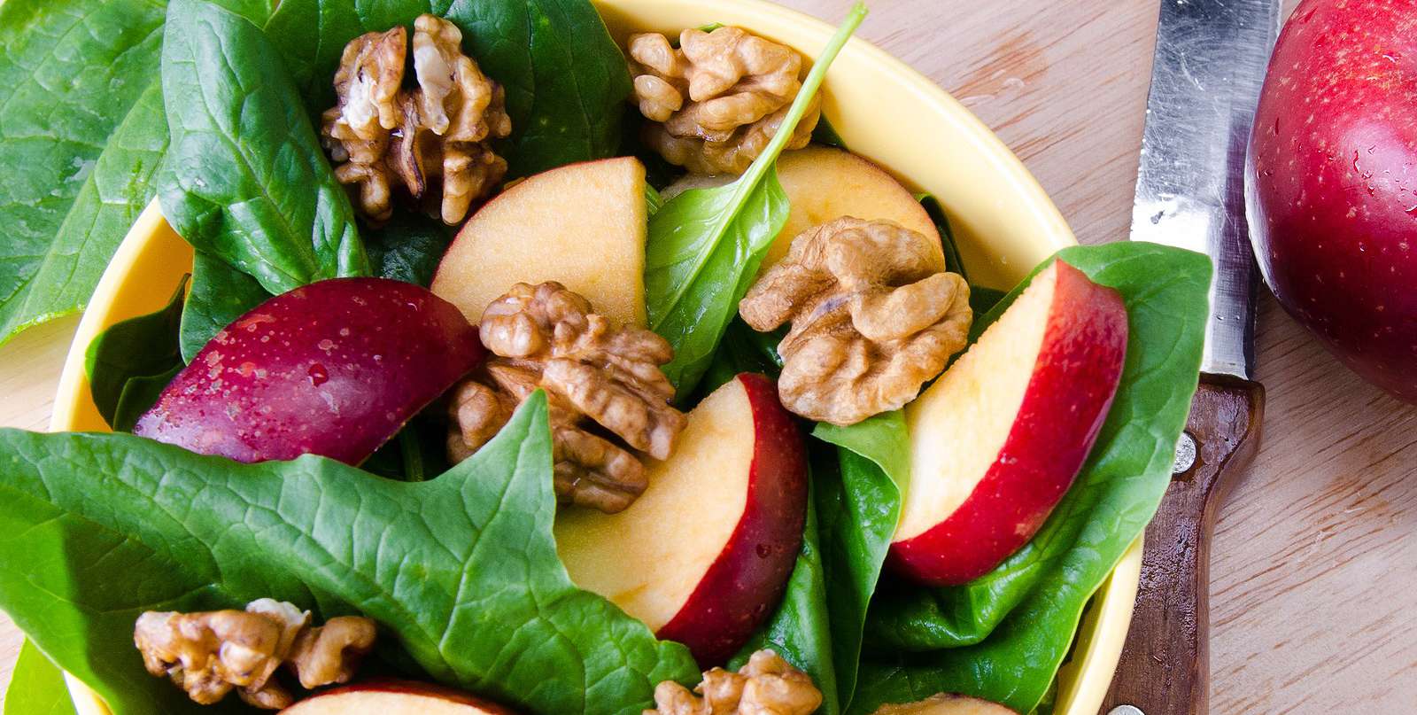 Spinach, Apple, and Chicken Salad