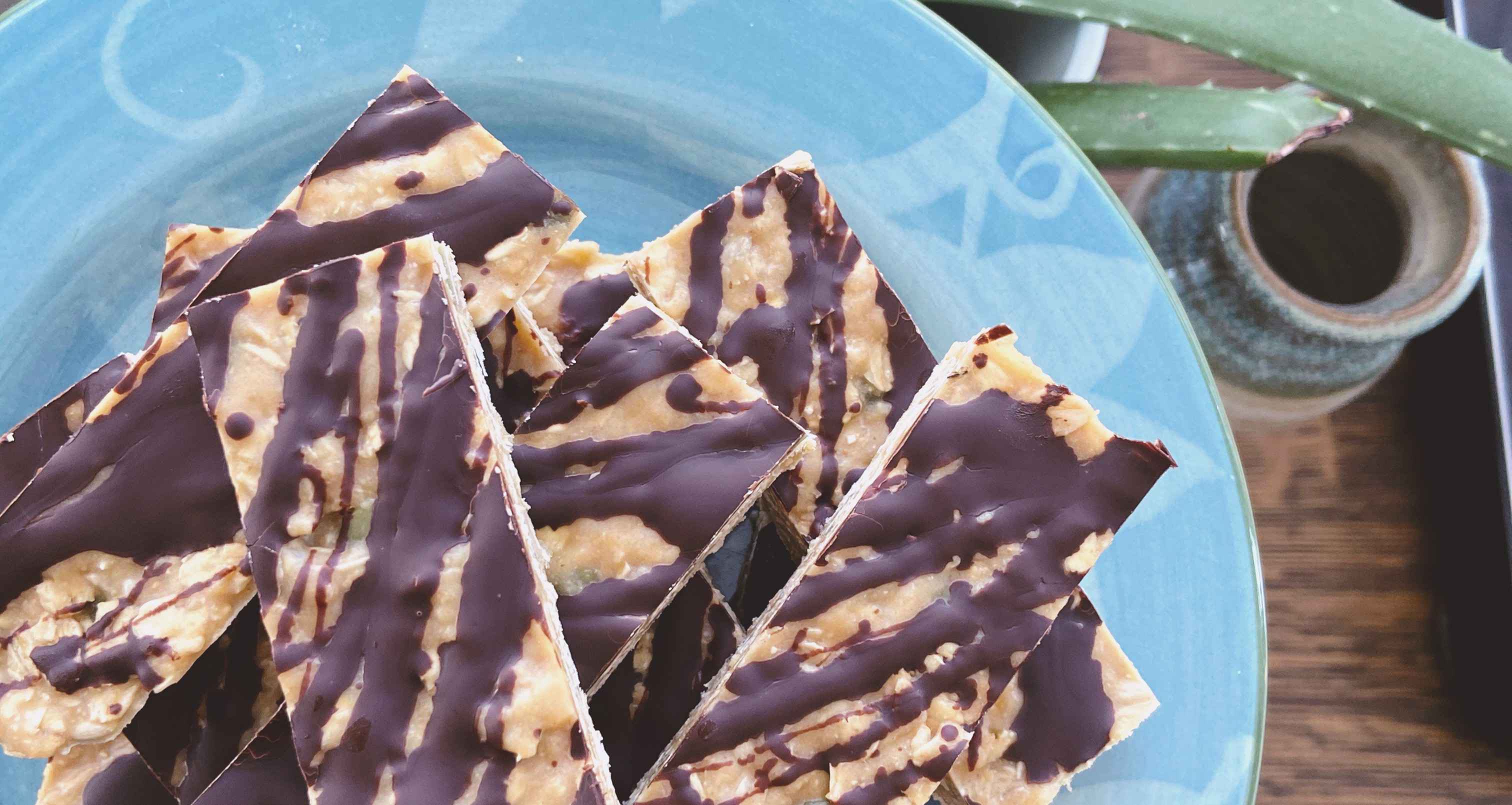 NO BAKE Granola Bars