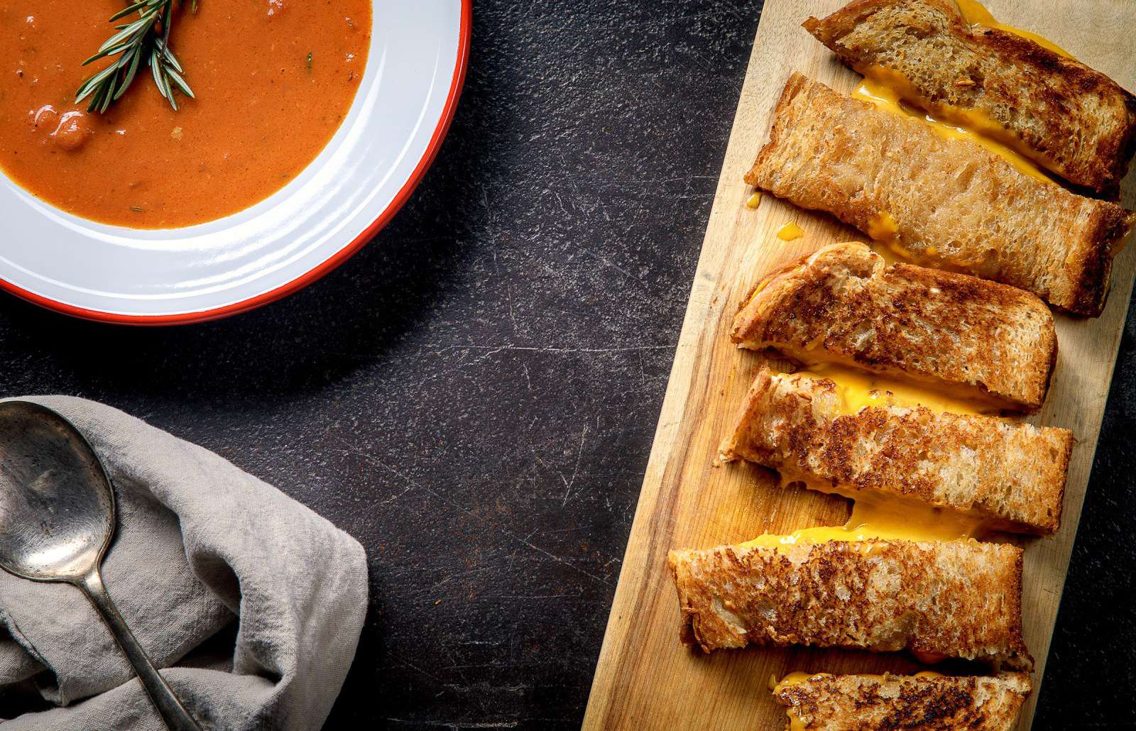 Vegan Gooey Grilled Cheese