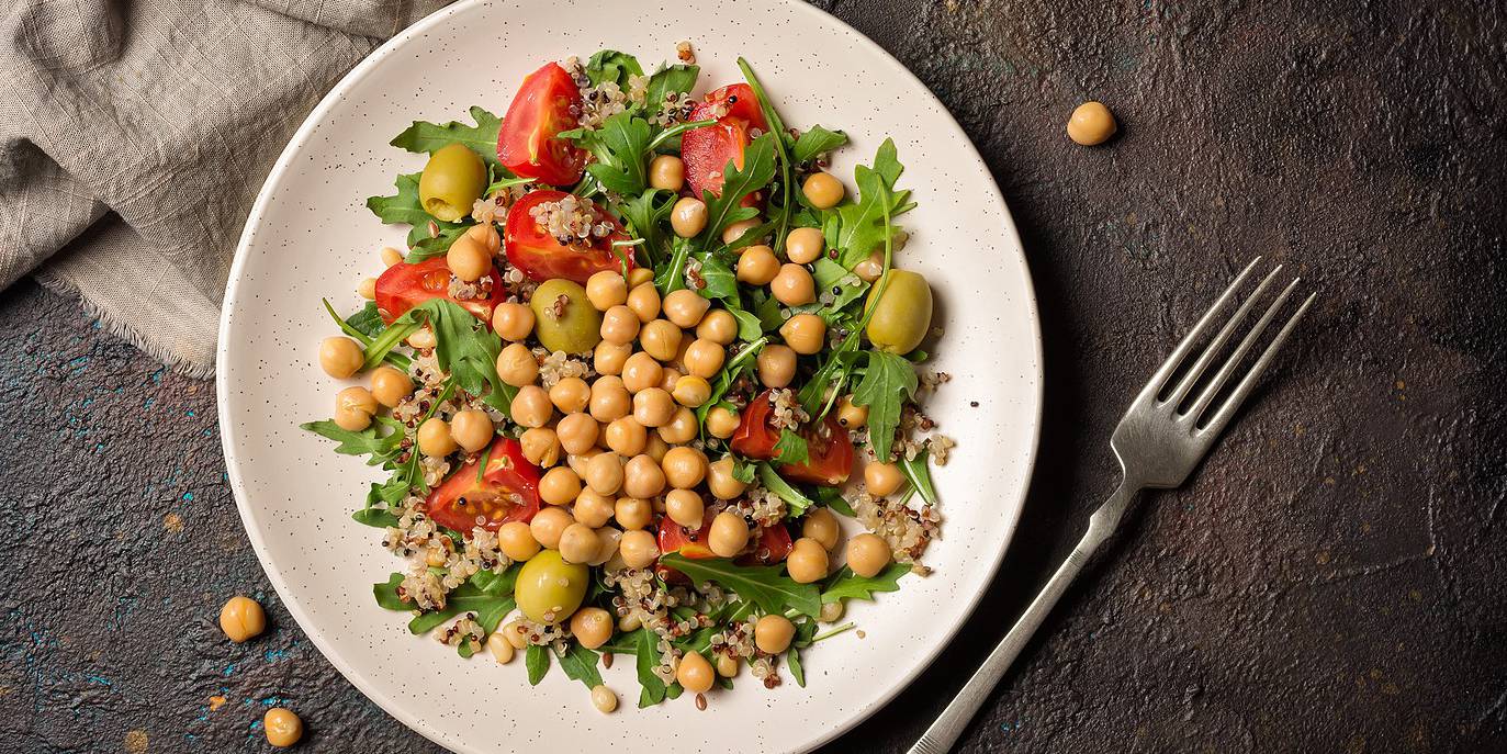 Quinoa Salad With Chickpeas & Feta