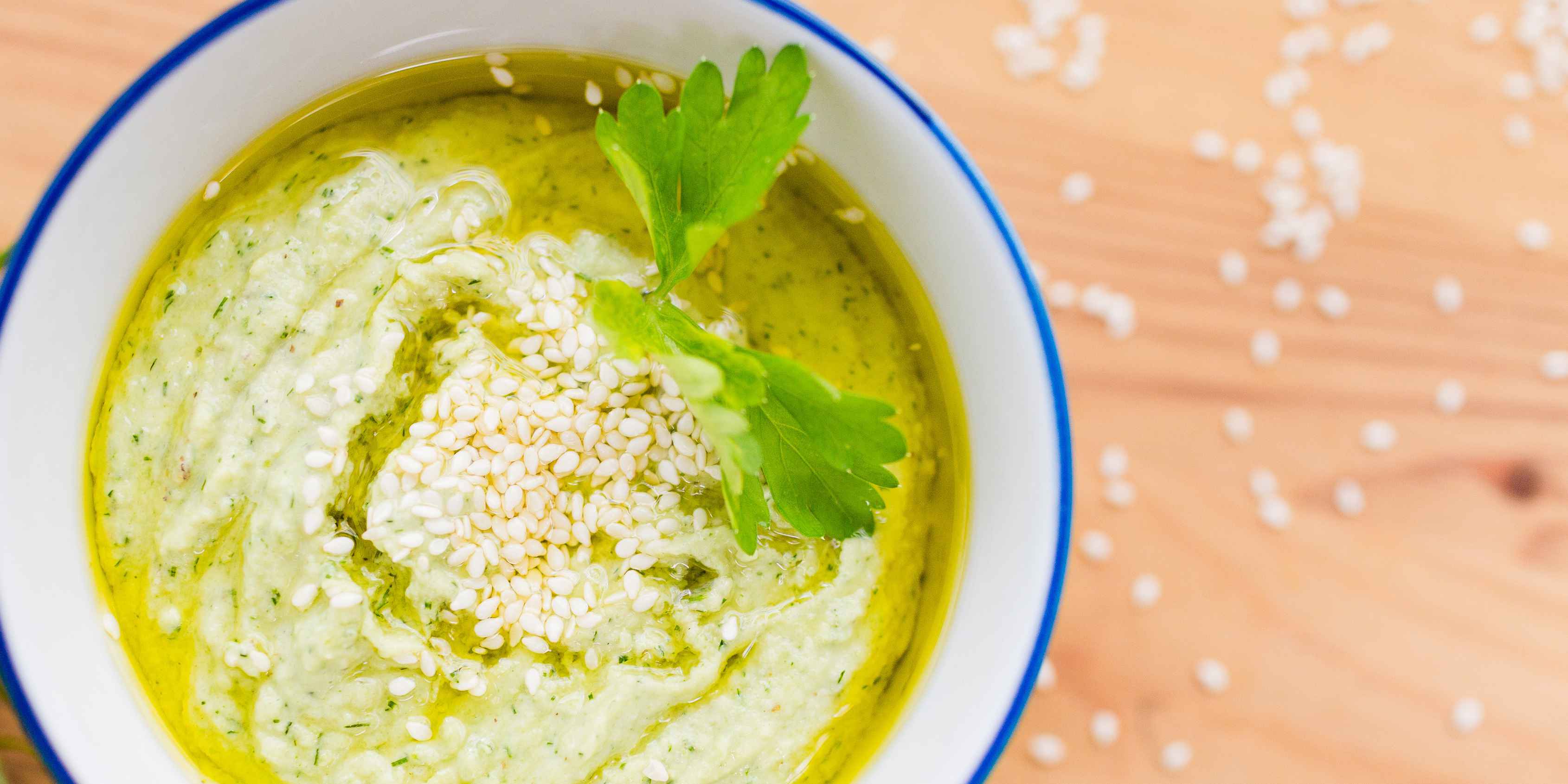 Collard Wraps with Zucchini Hummus