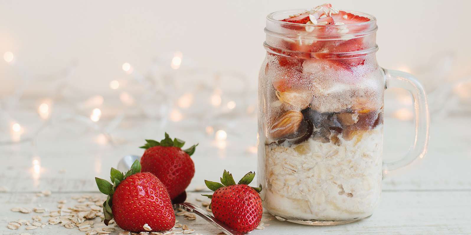 Nutty Strawberry Overnight Oats