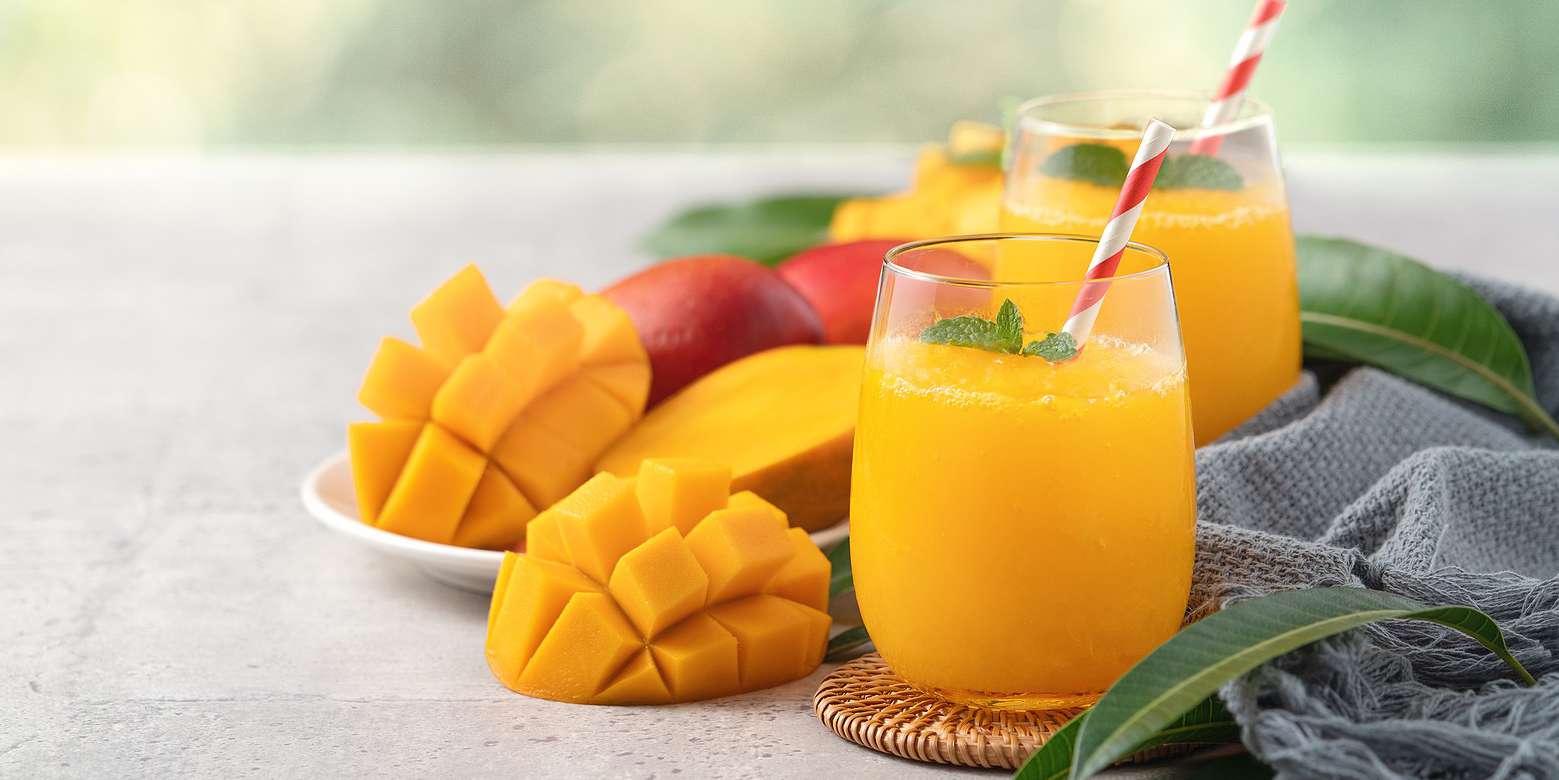 Turmeric Mango Smoothie