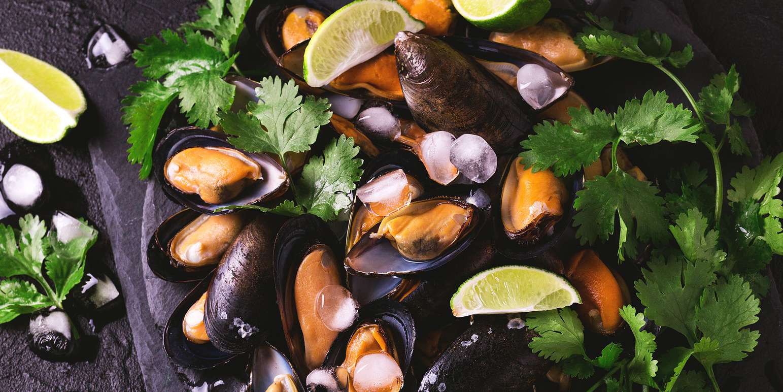 Coconut Thai Mussels