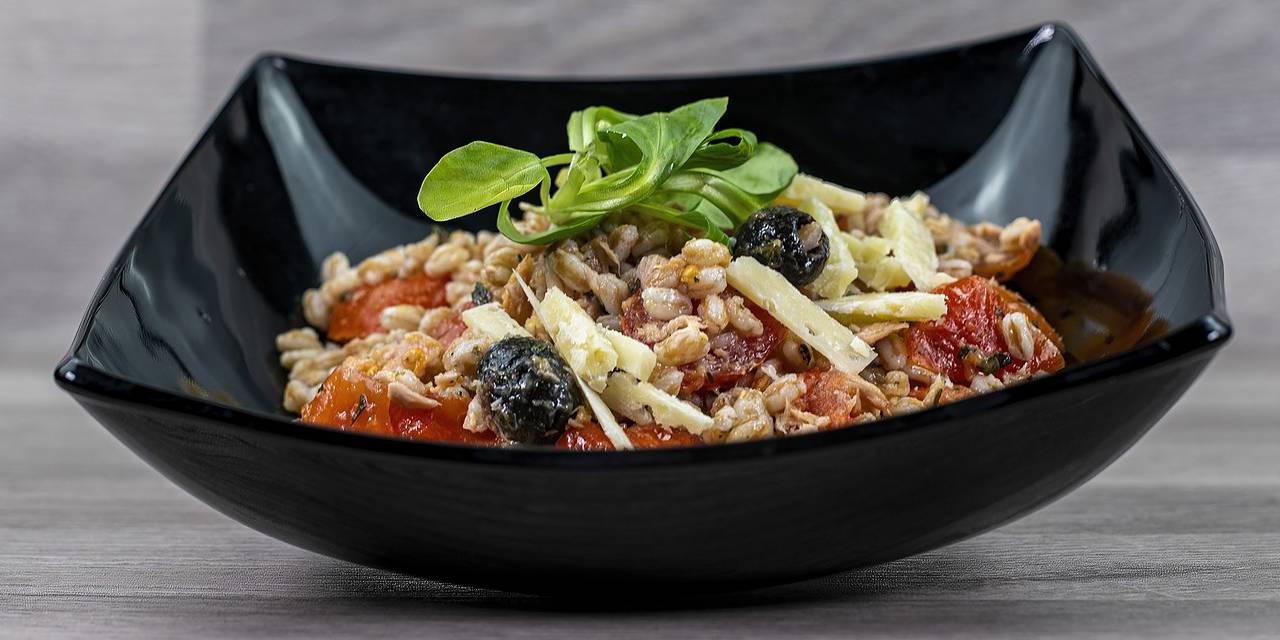 Barley Salad with Nectarines and Blueberries