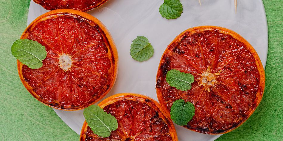 Spiced Broiled Grapefruit