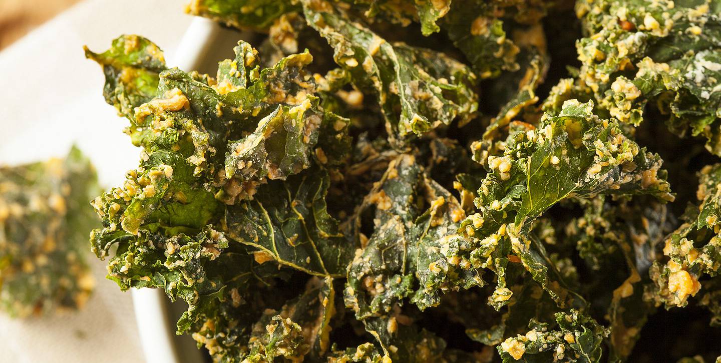 Cheesy Dill Kale Chips