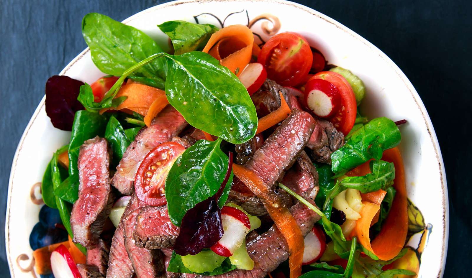 Paleo Balsamic Ginger Steak Salad