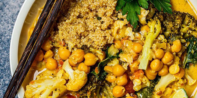 Cauliflower Chickpea Curry & Quinoa