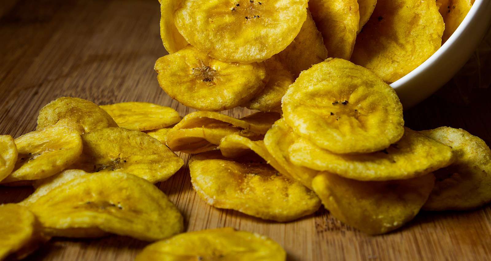 Healthy Baked Plantain Chips 4 Ways