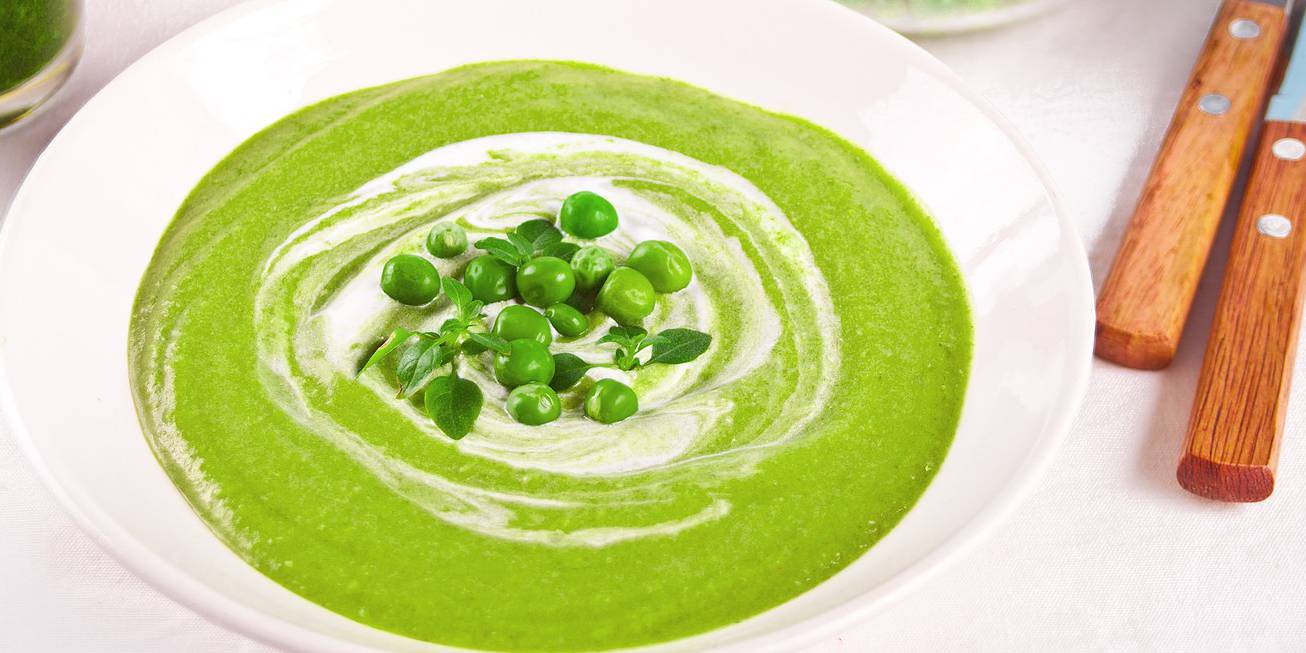 Simple Pea & Mint Soup