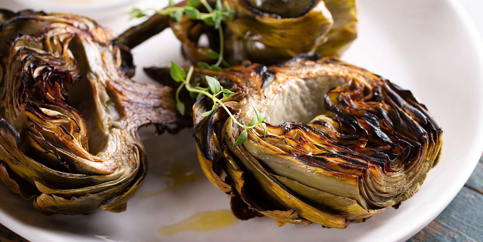 Artichokes with Lemon & Olive Oil Dipping Sauce