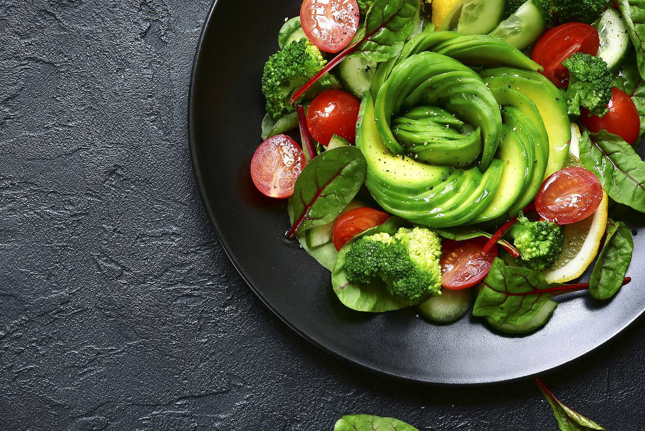 Broccoli with Avocado, Peanuts, Chili & Lime