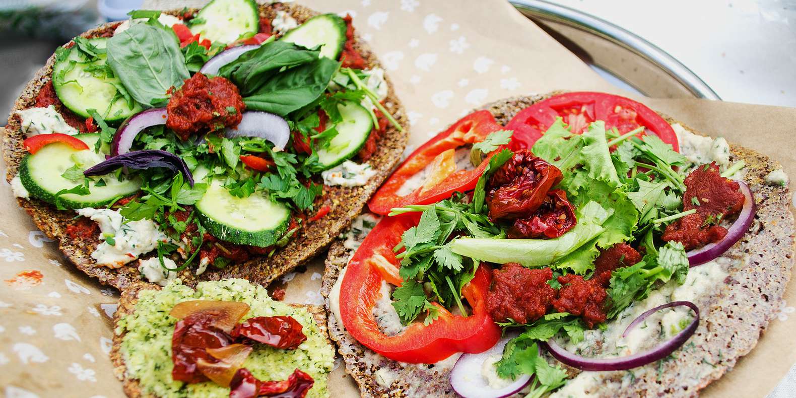 Avocado and Kale Vegan Pita Pizza