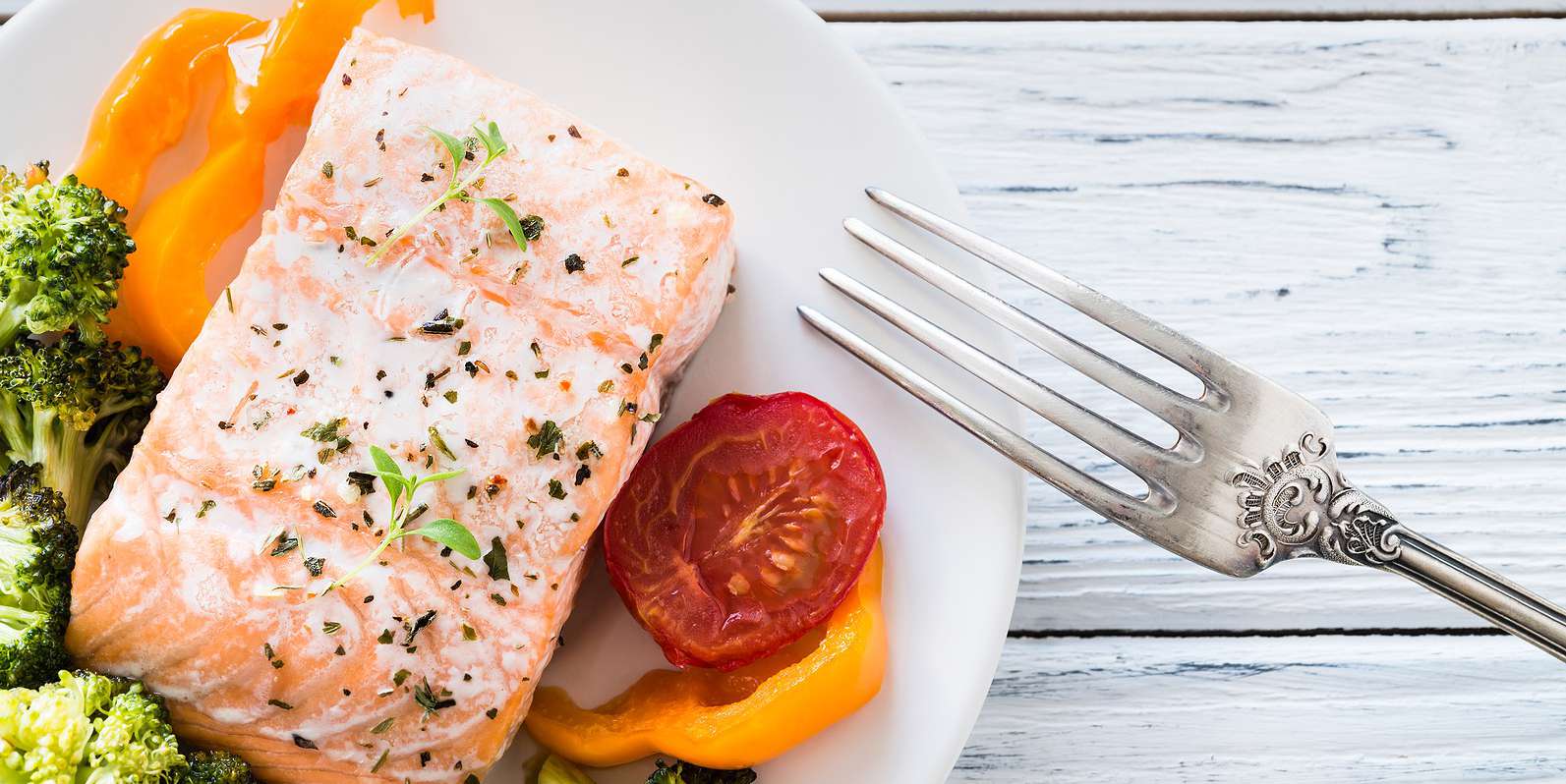 One-Pan Roasted Salmon and Veggies