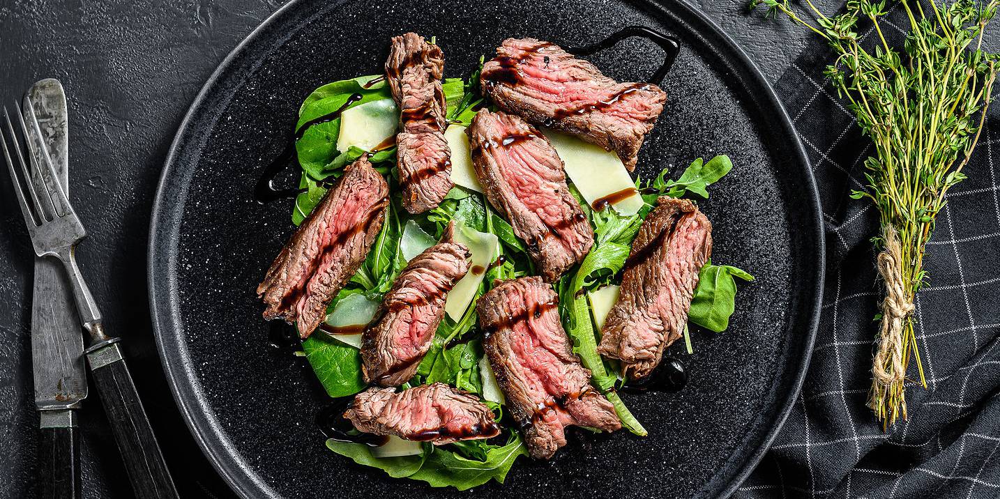 Steak Salad with Lemon Walnut Vinaigrette