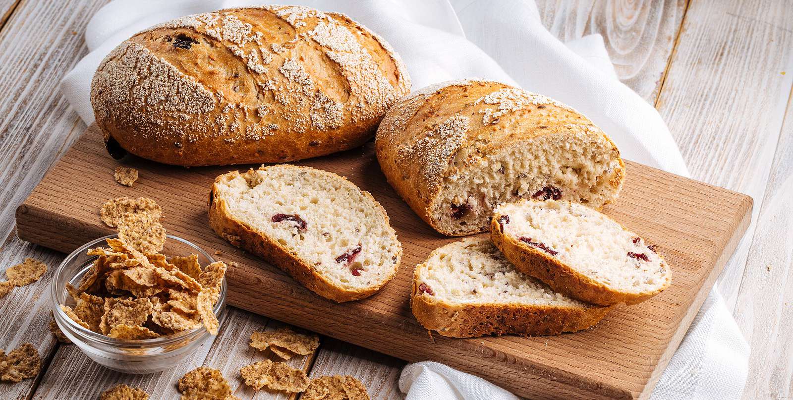 7 Ingredient Muesli Bread
