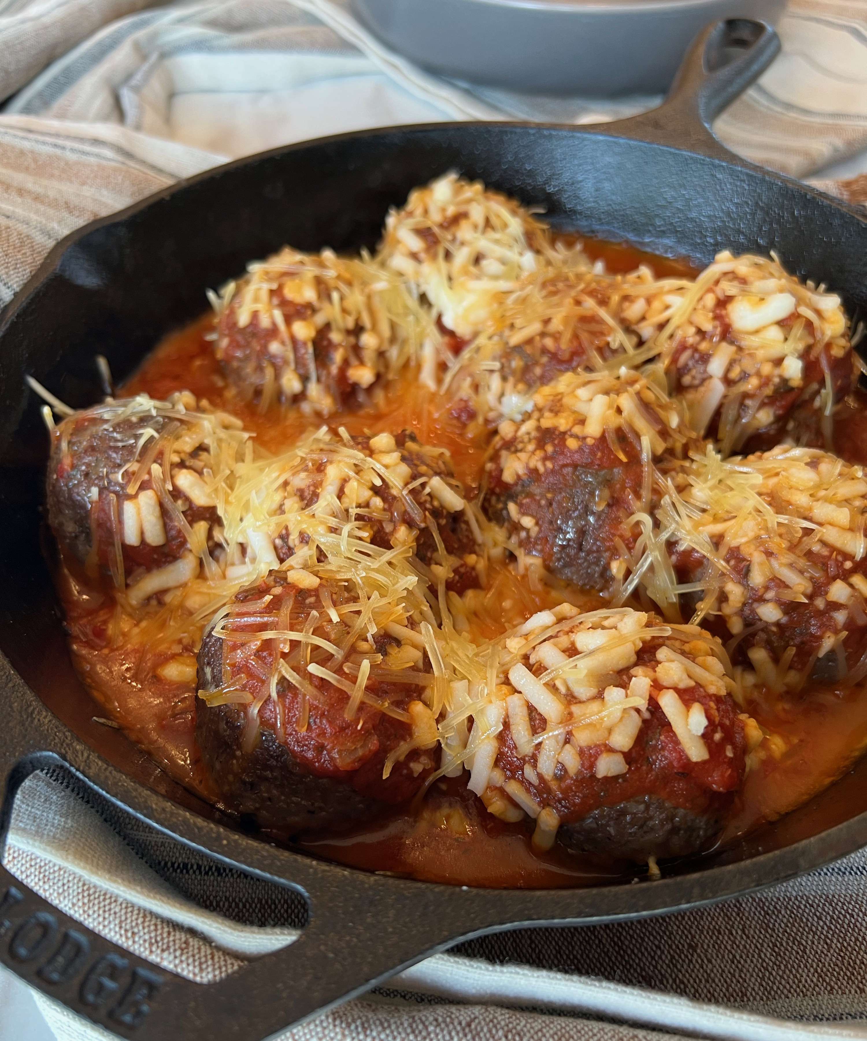 Cheesy Spaghetti & Meatballs