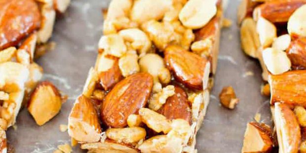 5 Ingredient Nut Bars