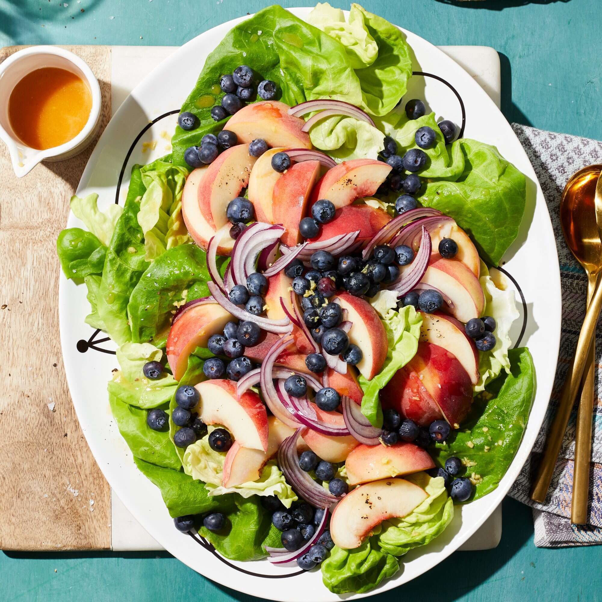 BlueberryPeach Salad w/ SesameGinger Vinaigrette