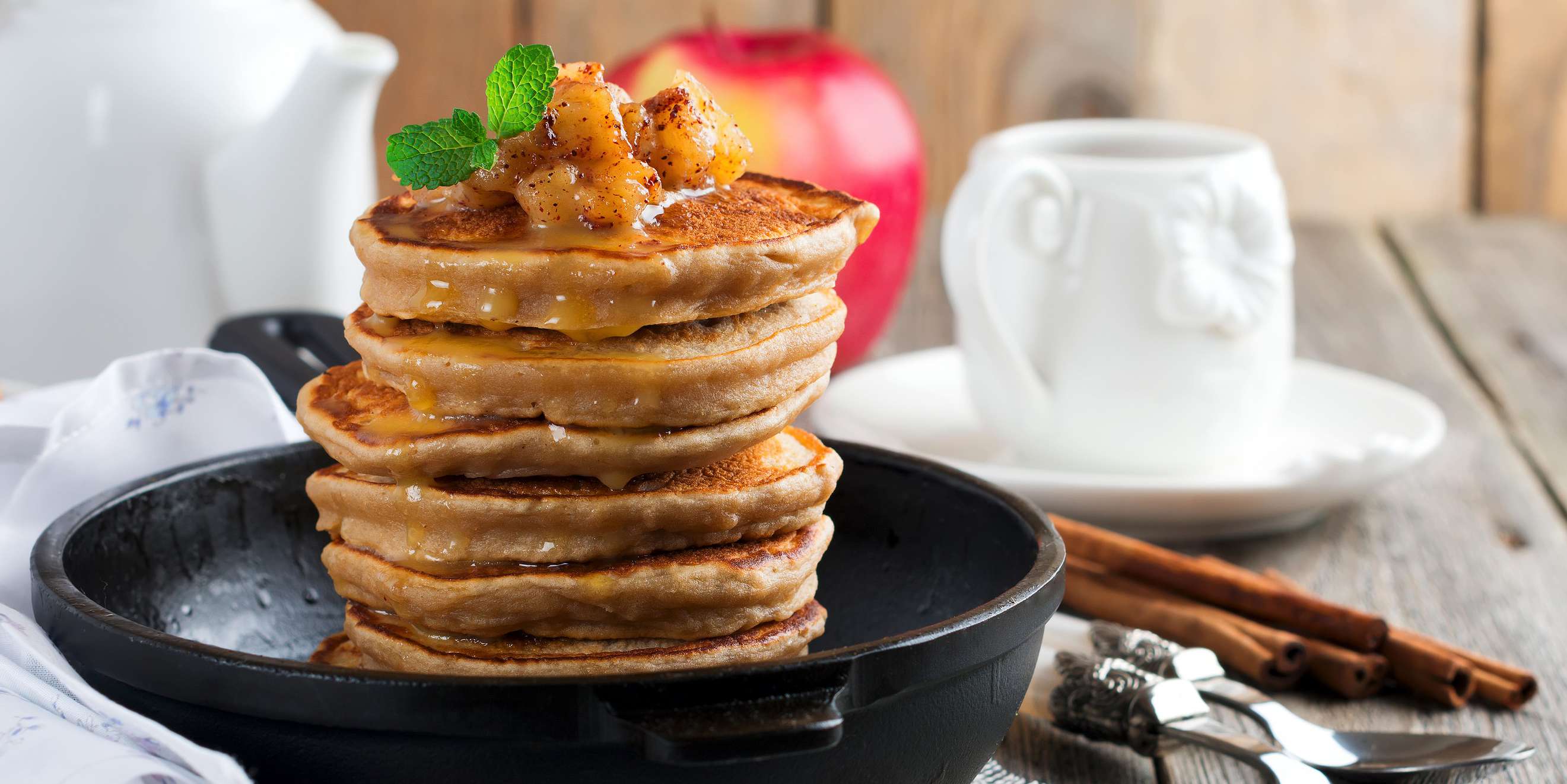 Apple Cinnamon Pancakes