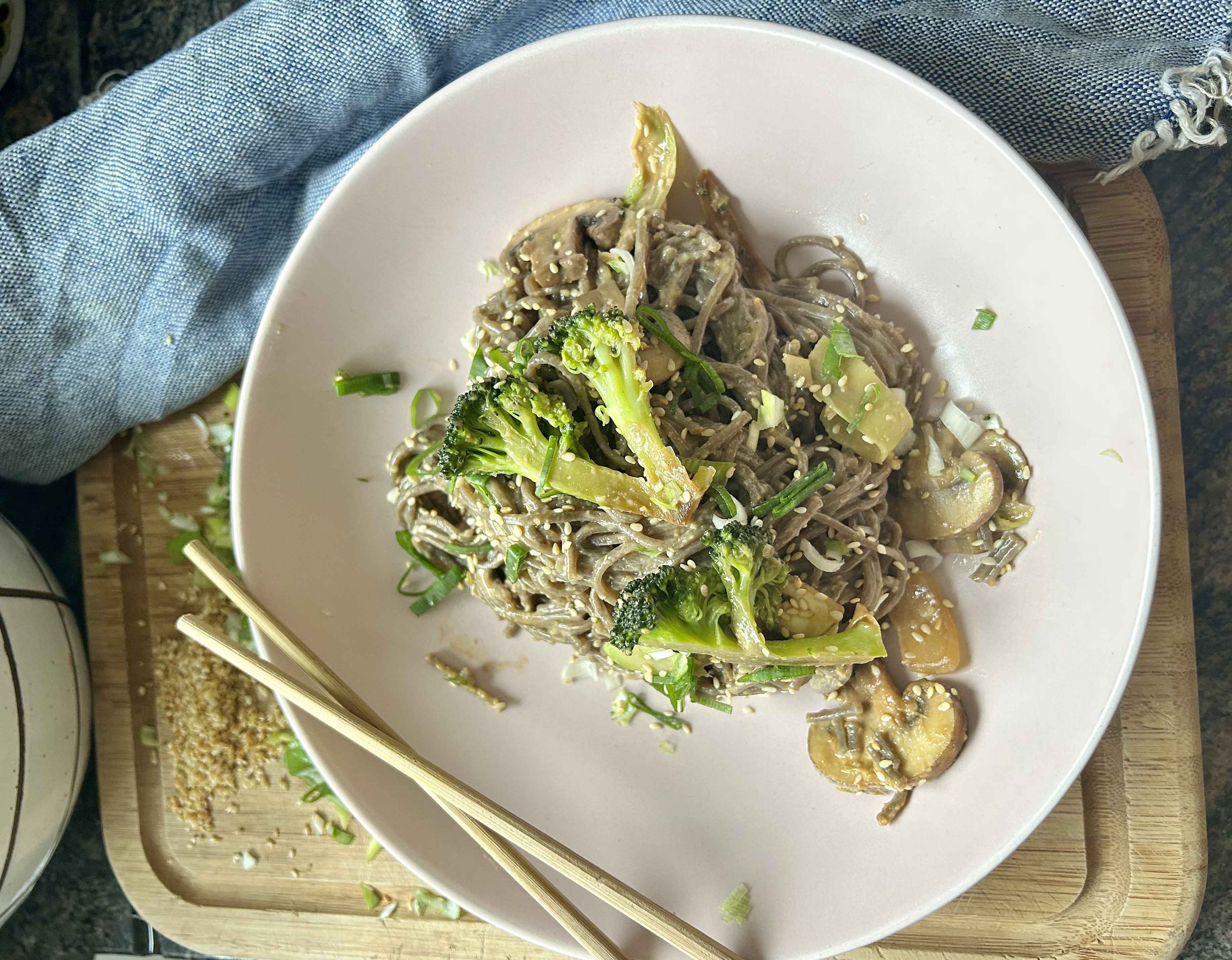 Quick Soba Noodle Satay