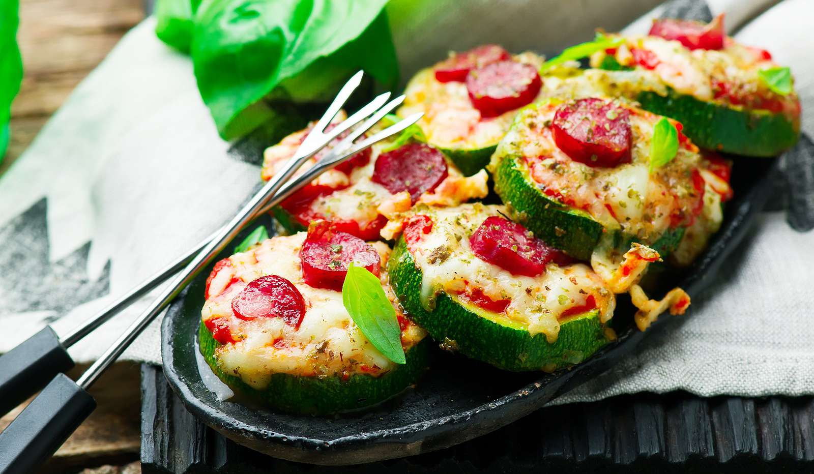 Zucchini Pizza Bites