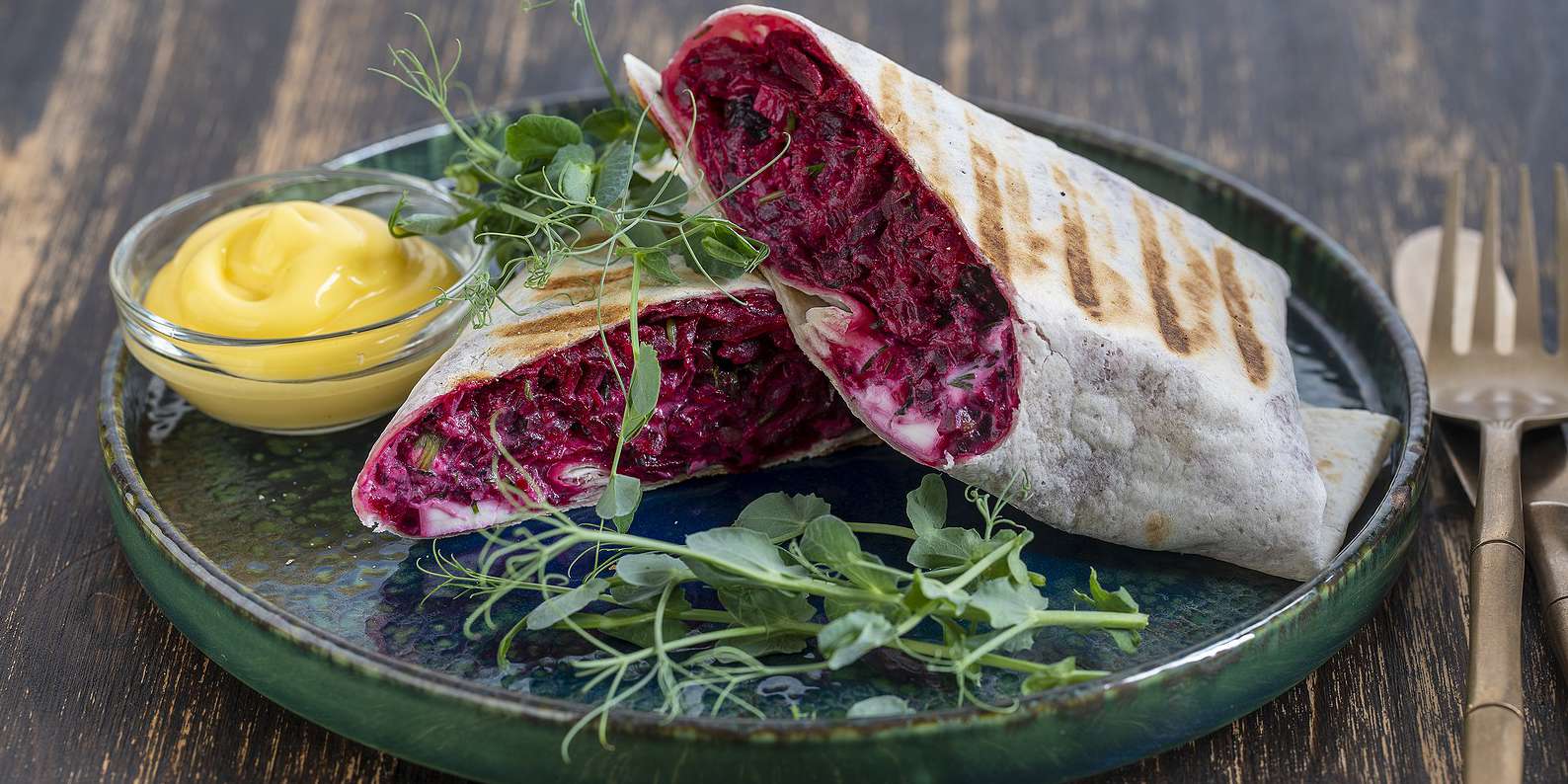 Hummus, Beet & Feta Wrap