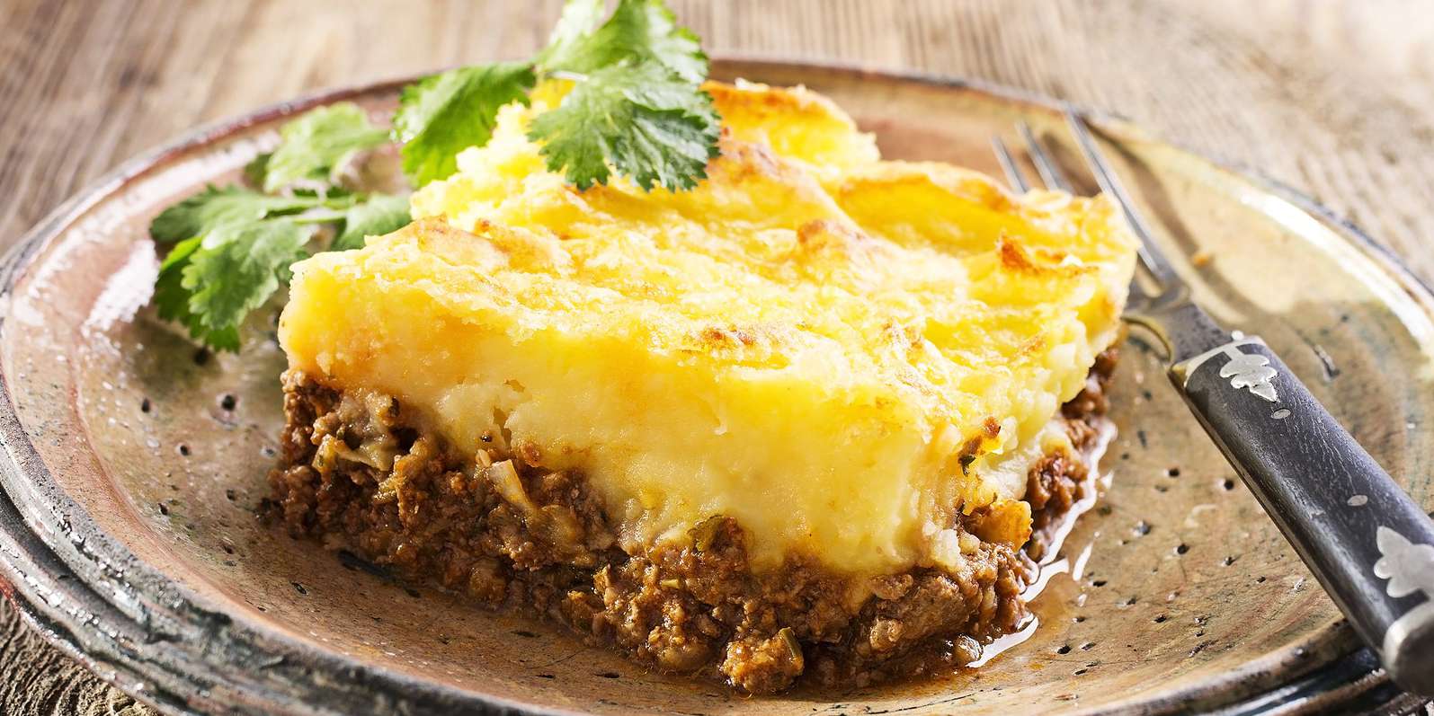Shepherd’s Pie with Potato and Cauliflower Topping