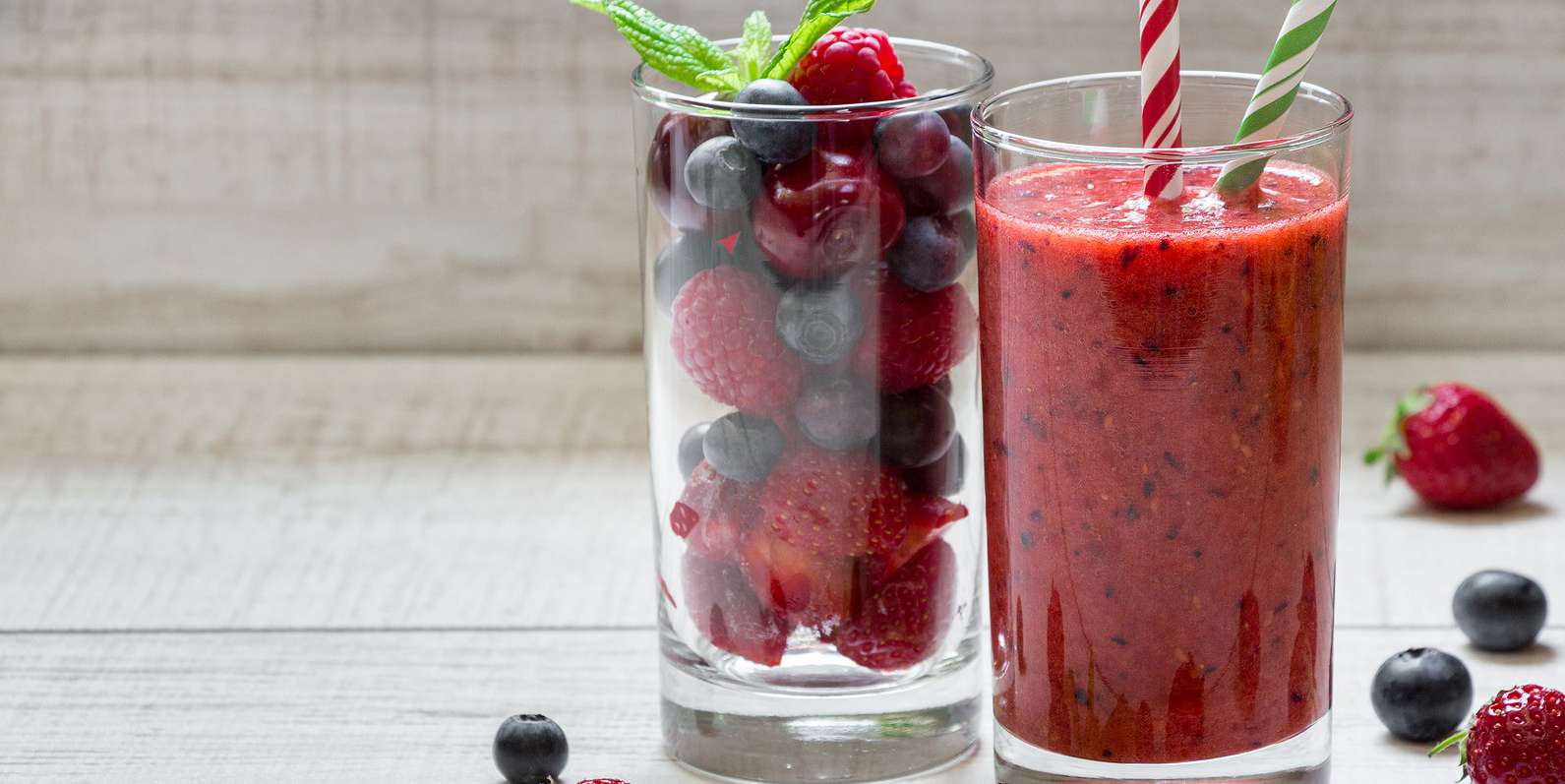 Lentil Berry Protein Smoothie