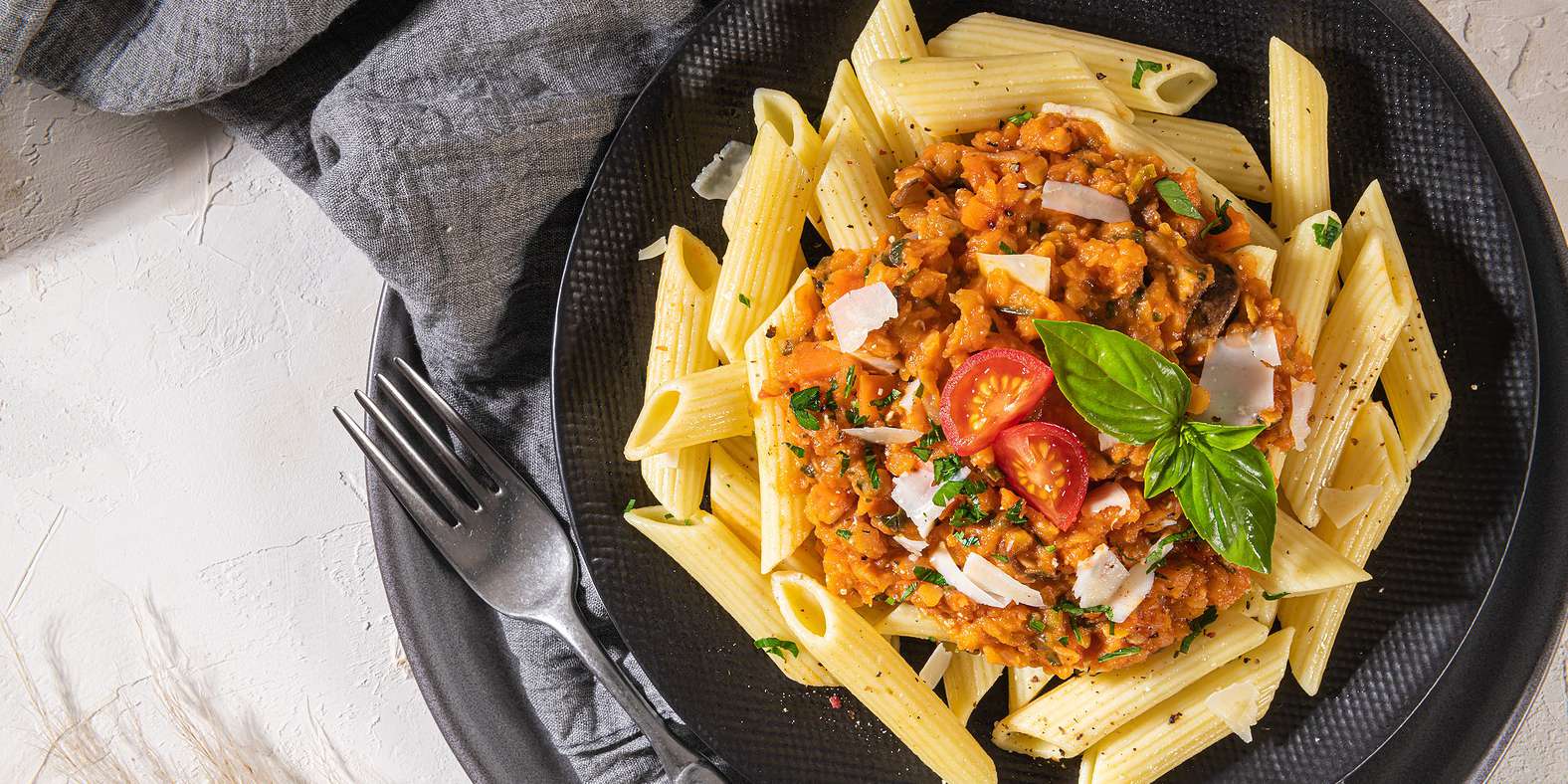 Simple Vegan Bolognese Chickpea Pasta