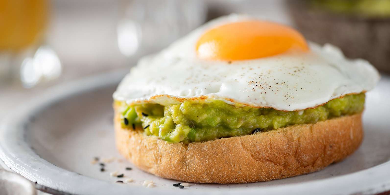 5-Minute Microwave Egg Sandwich