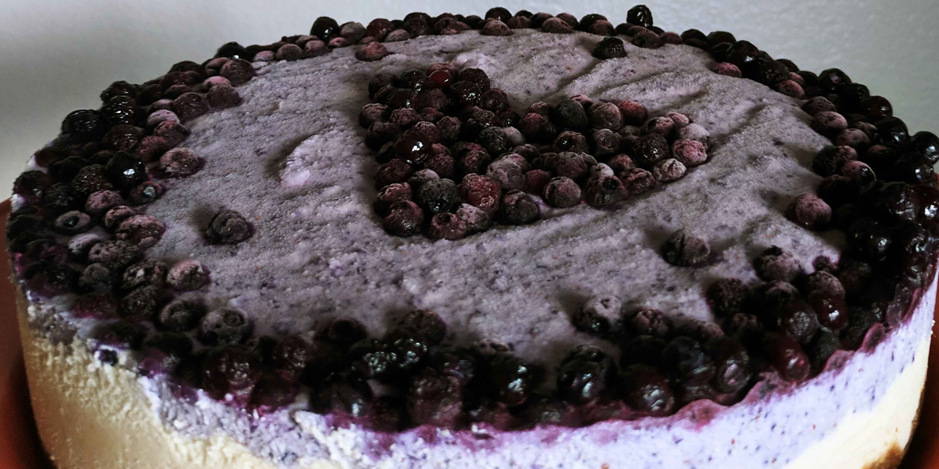 BLUEBERRY BLISS CH-EASE-CAKE