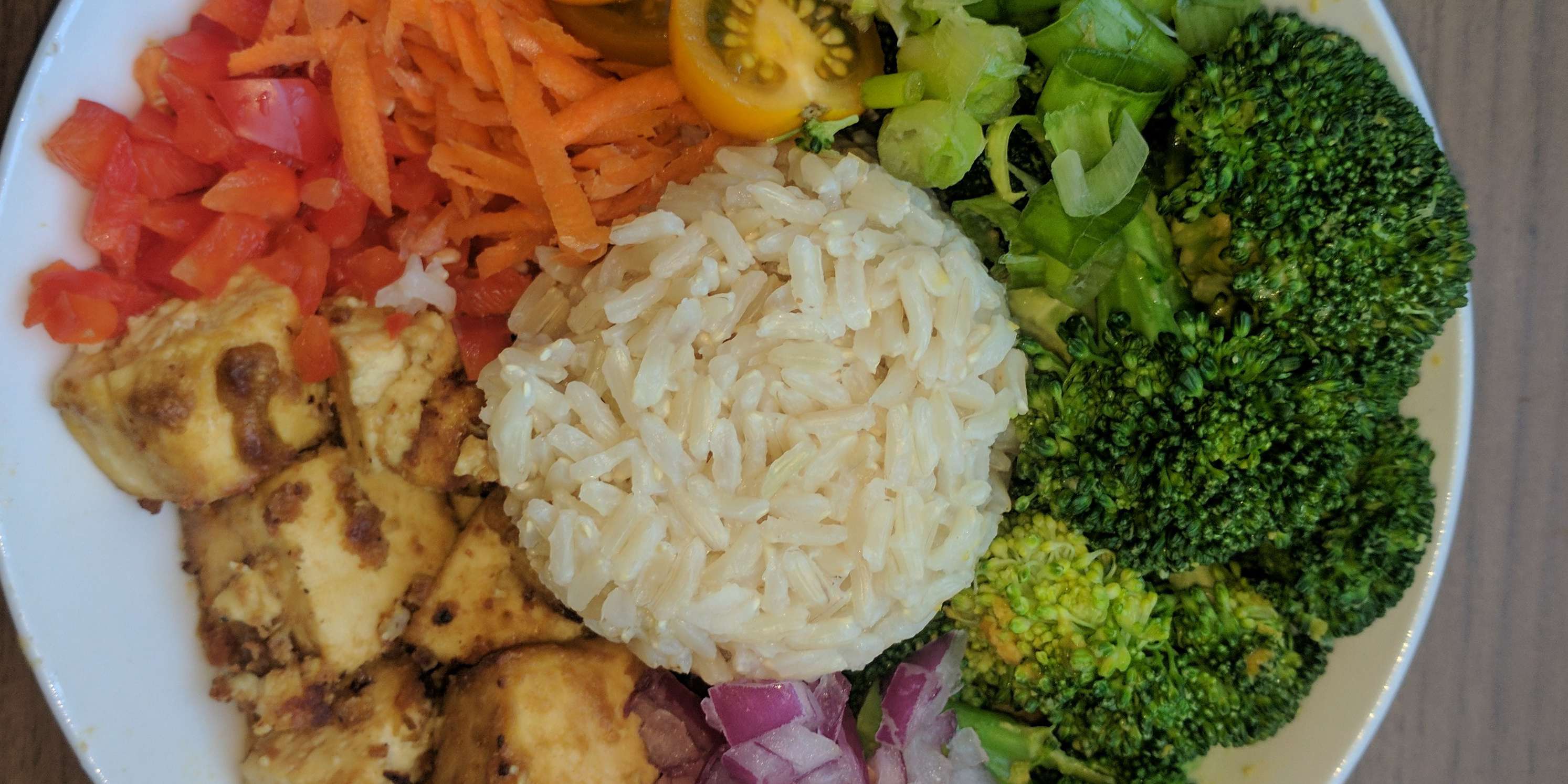 RAINBOW RICE N' TOFU BOWL