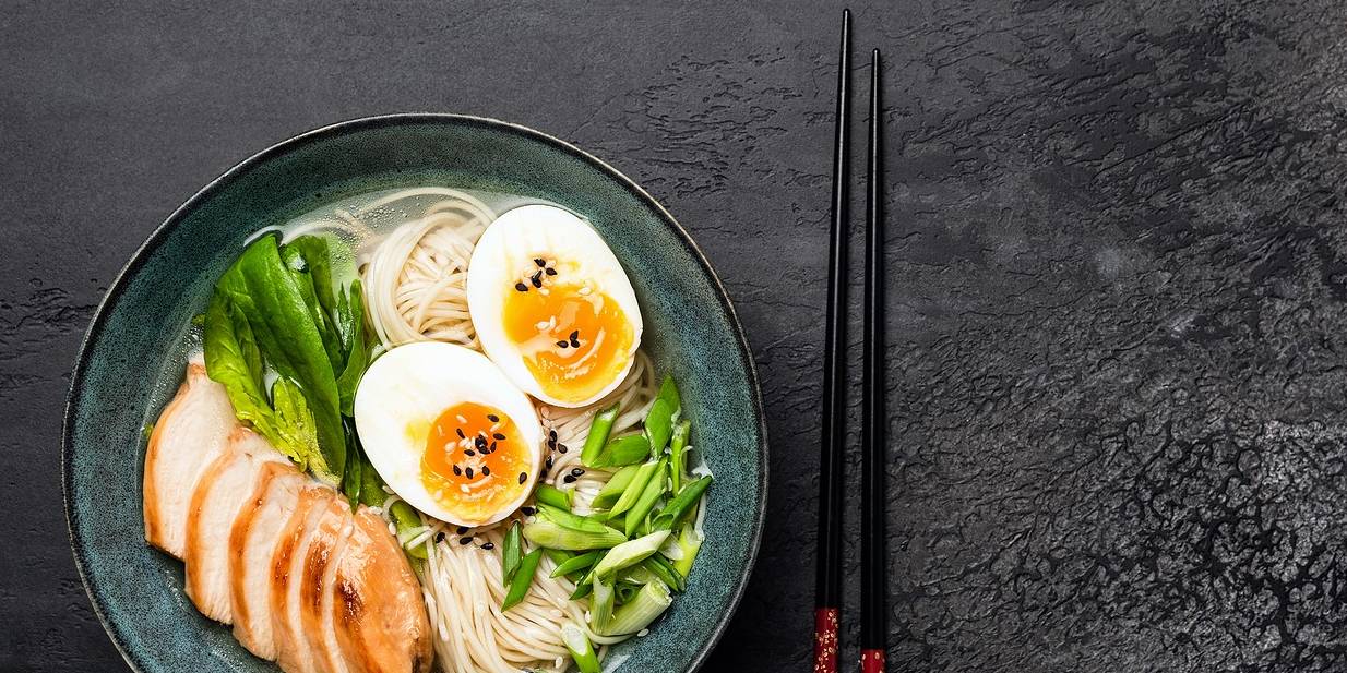 Low FODMAP Chicken Ramen Noodle Soup